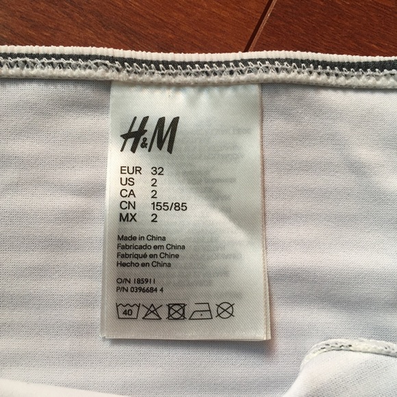 Swimsuit Set - Picture 2 of 3